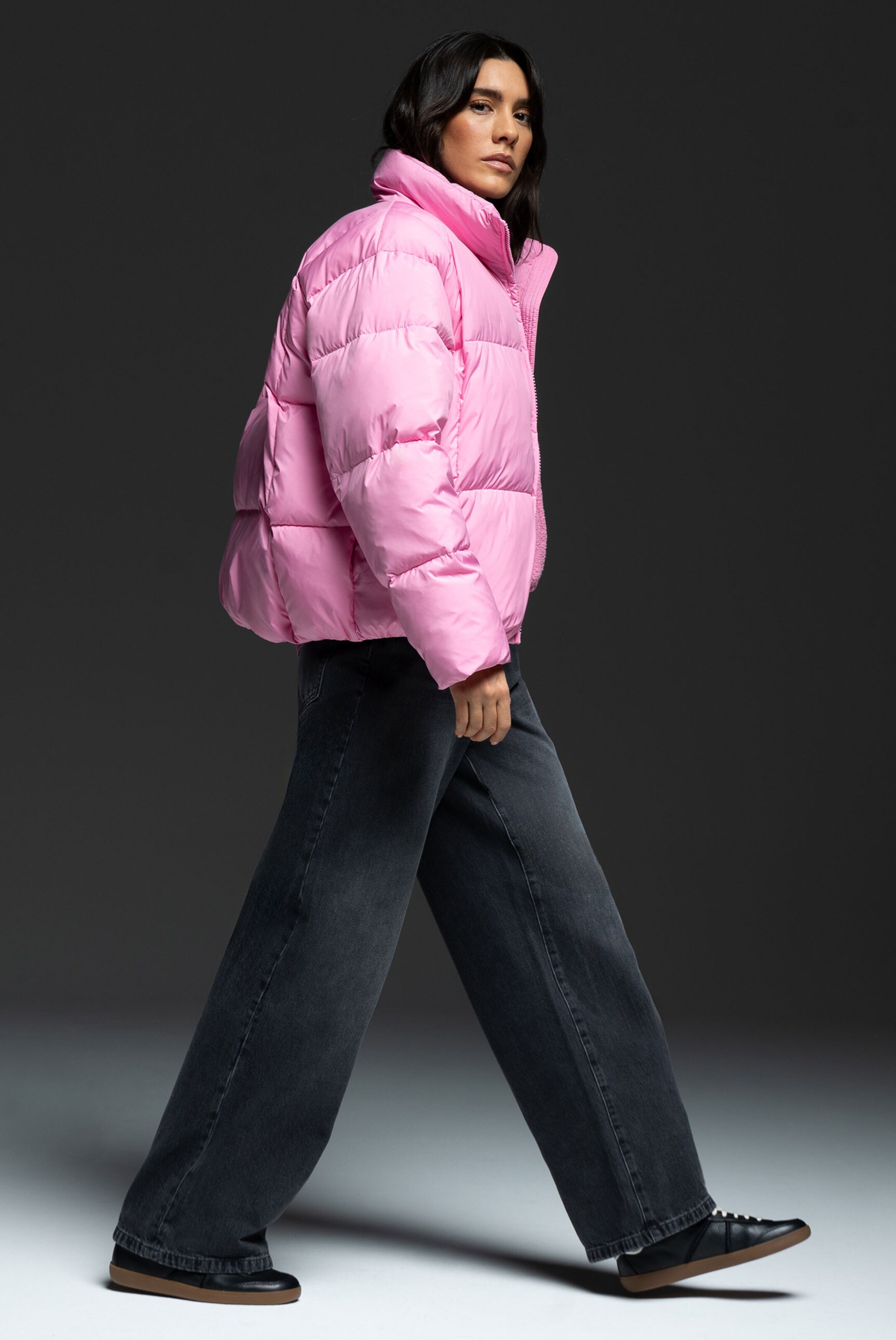 SENSES.THE LABEL Kurze Steppjacke ON:ION mit Stehkragen in Pink