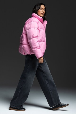 SENSES.THE LABEL Between-Season Jacket in Pink