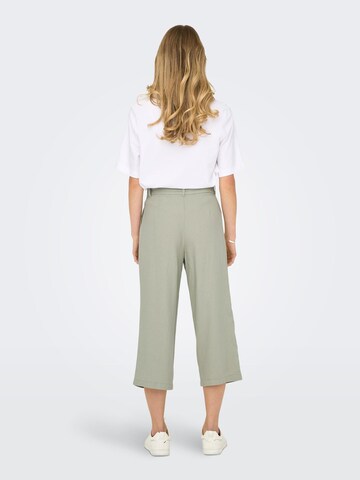 ONLY - Loosefit Calças com pregas 'ONLCaro' em verde