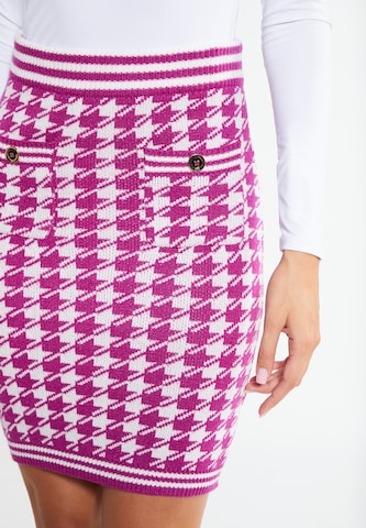 faina Skirt 'Koosh' in Pink