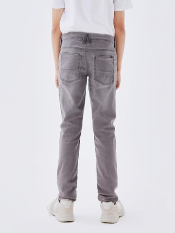 NAME IT - Skinny Vaquero 'Theo' en gris