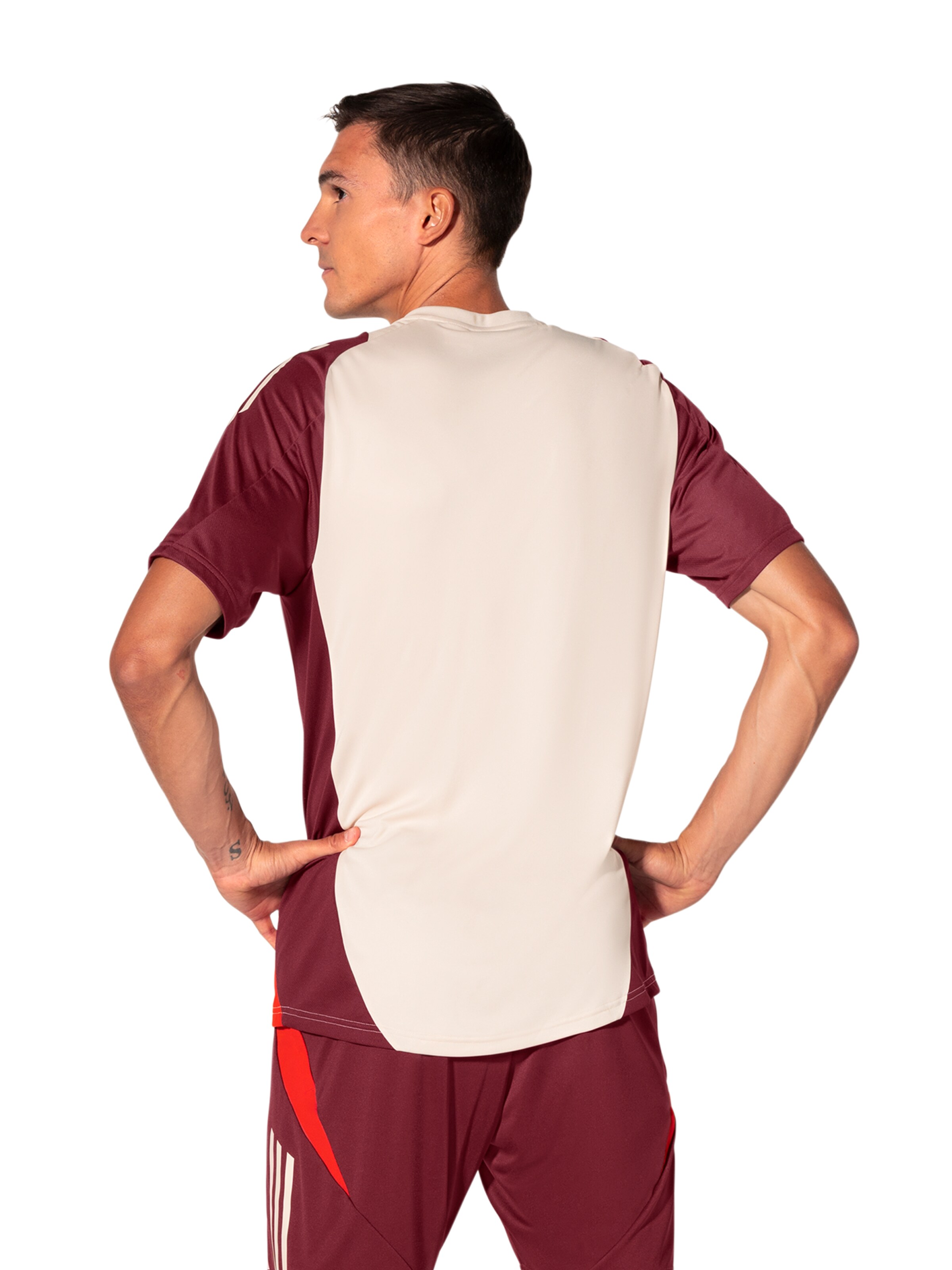 FC BAYERN MÜNCHEN Trikot 'UCL Teamline' – béžová