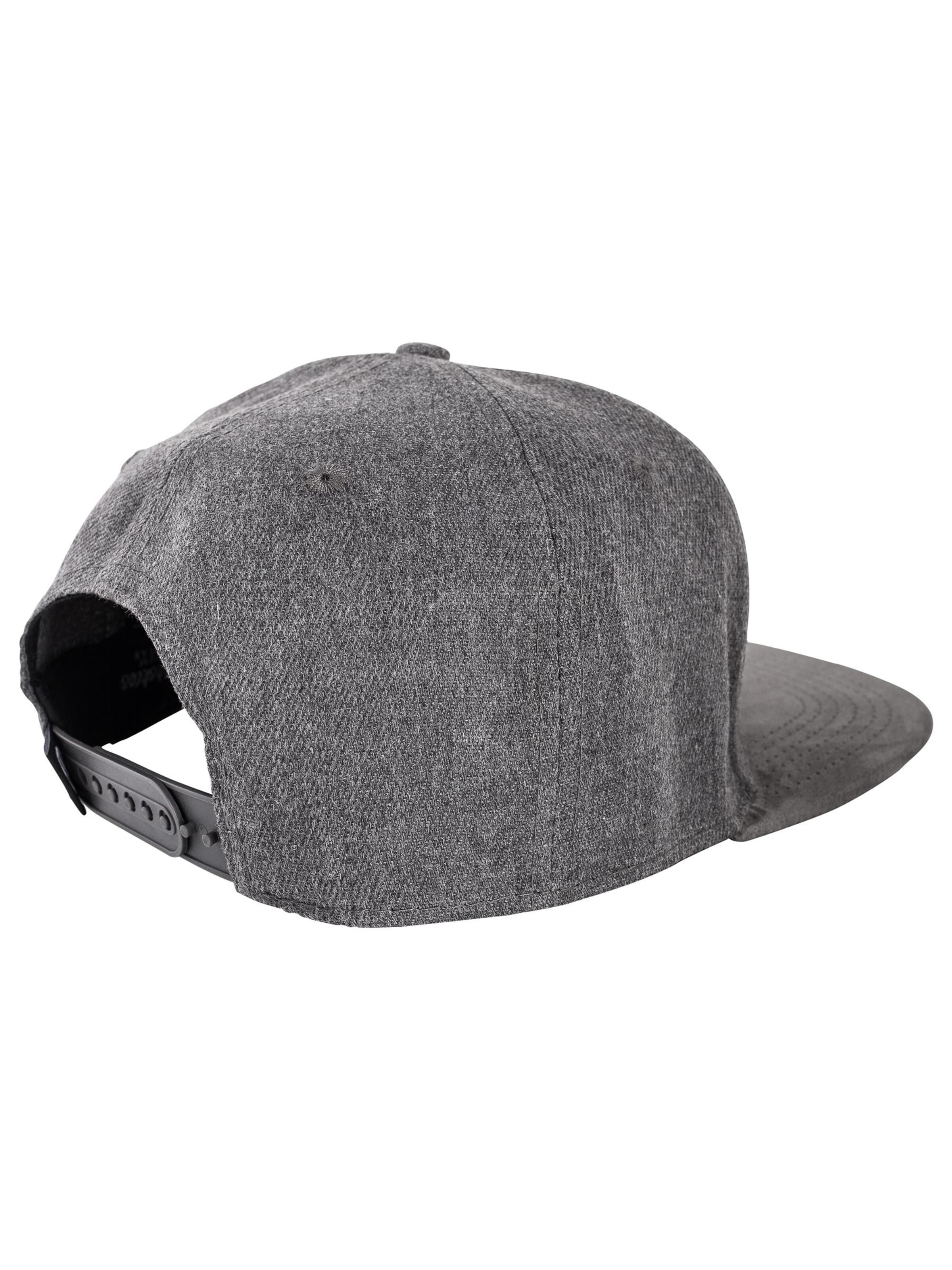 Blackskies Cap 'Port Moody' in Grey