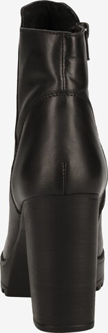 ILC Ankle Boots in Black