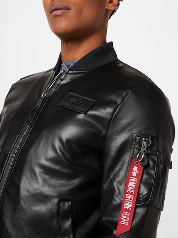 Giacca di mezza stagione di ALPHA INDUSTRIES in nero