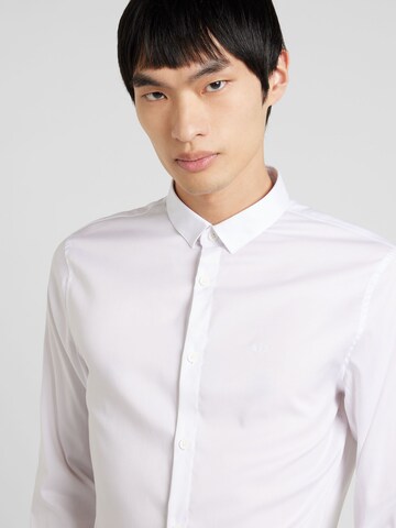 Slim fit Camicia business di ARMANI EXCHANGE in bianco