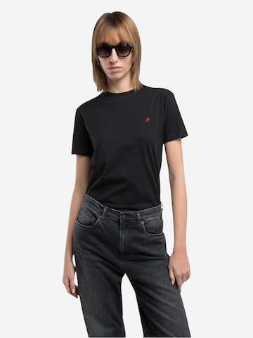 Maglietta 'REGULAR W3566B.000.2660' di REPLAY in nero: frontale
