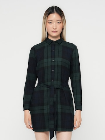Abercrombie & Fitch - Vestidos camiseiros em verde: frente