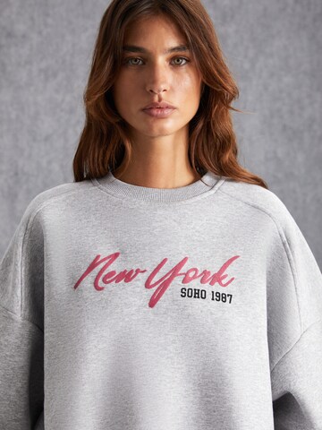 Felpa di Grimelange in grigio: frontale