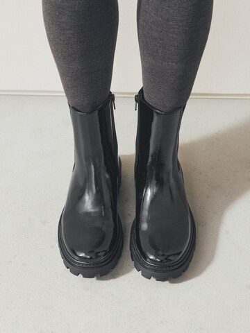 Next Bootie 'Forever Comfort' in Black