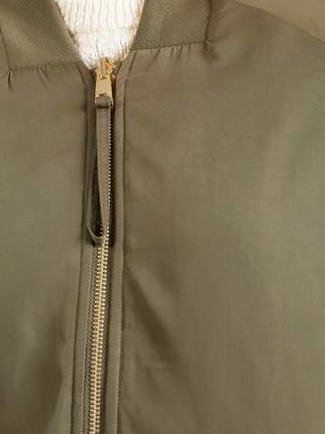 Giacca di mezza stagione 'Etera' di NÜMPH in verde