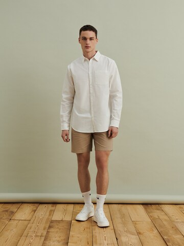 DAN FOX APPAREL Regular Shorts 'Oskar' in Beige