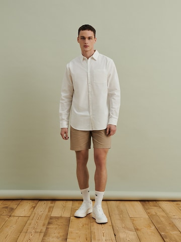 DAN FOX APPAREL - regular Pantalón plisado 'Oskar' en beige