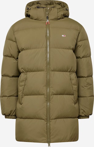 Tommy Jeans Winter jacket in Green: front