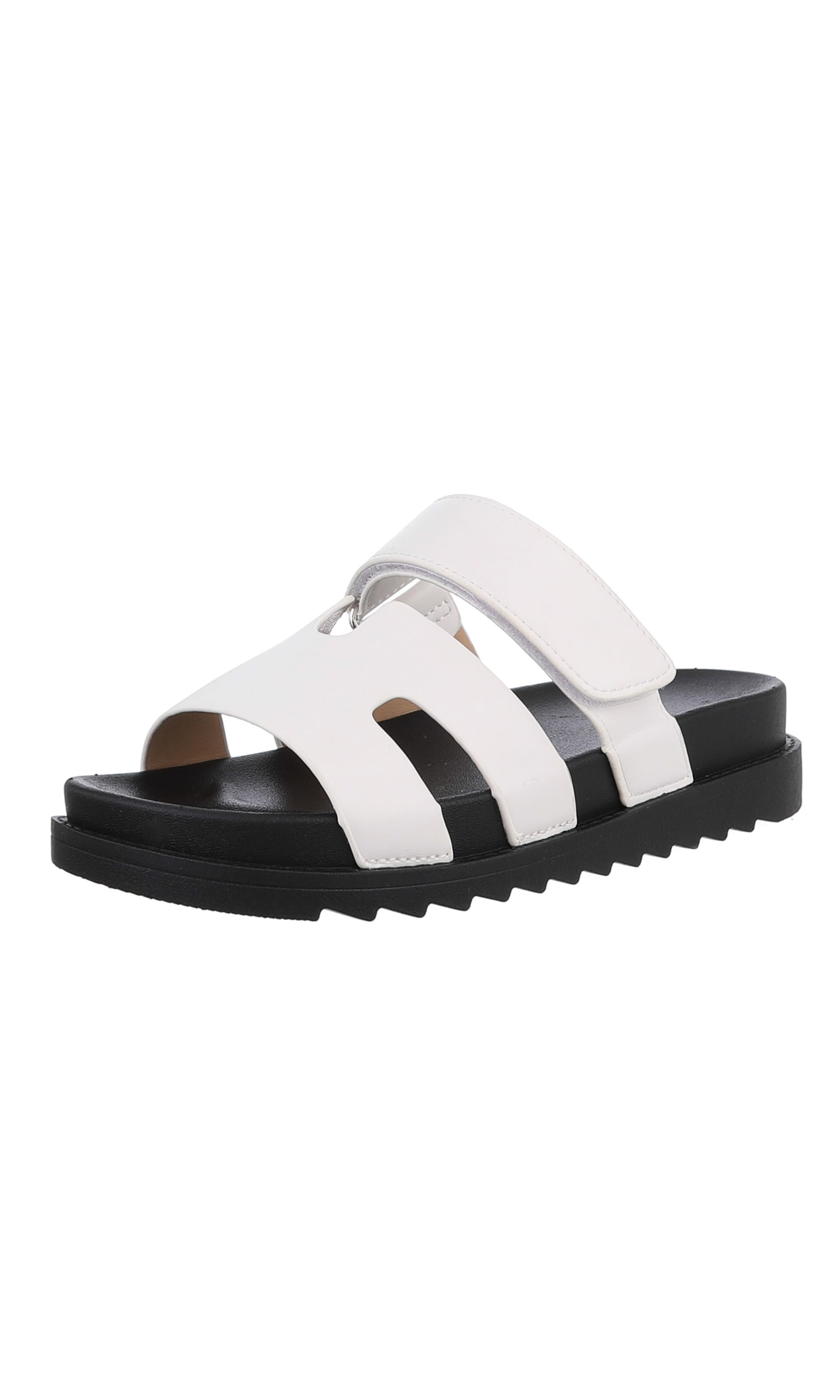 Ital-Design Mules in White: front