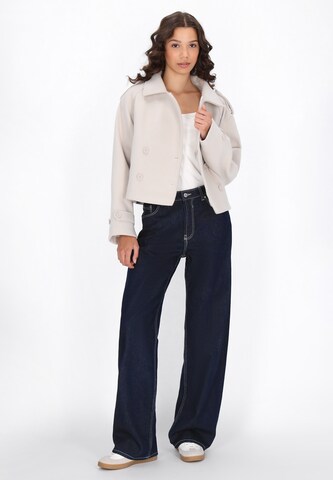 MYMO Between-season jacket 'Young Fashion' in White