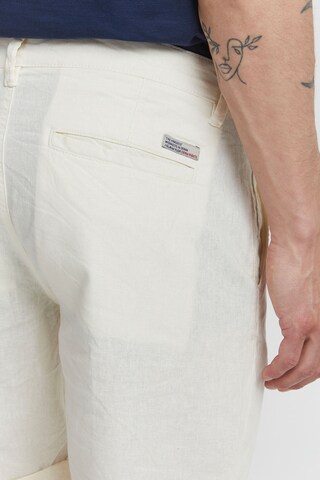 BLEND Regular Chino Pants in White