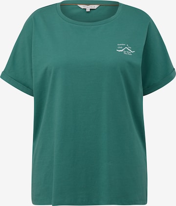 TRIANGLE Shirt in Green: front