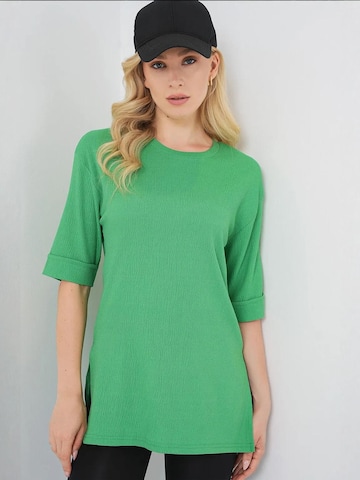 Bigdart - Camisa em verde: frente