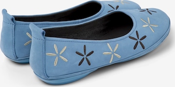 Ballerina 'Right Nina' di CAMPER in blu