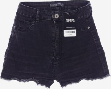 Bershka Shorts L in Schwarz: predná strana