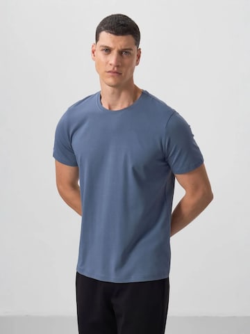 Tommy Life T-Shirts in Blau
