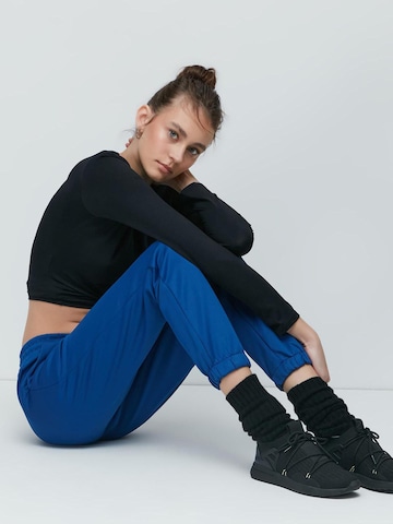 C&City Tapered Broek in Blauw