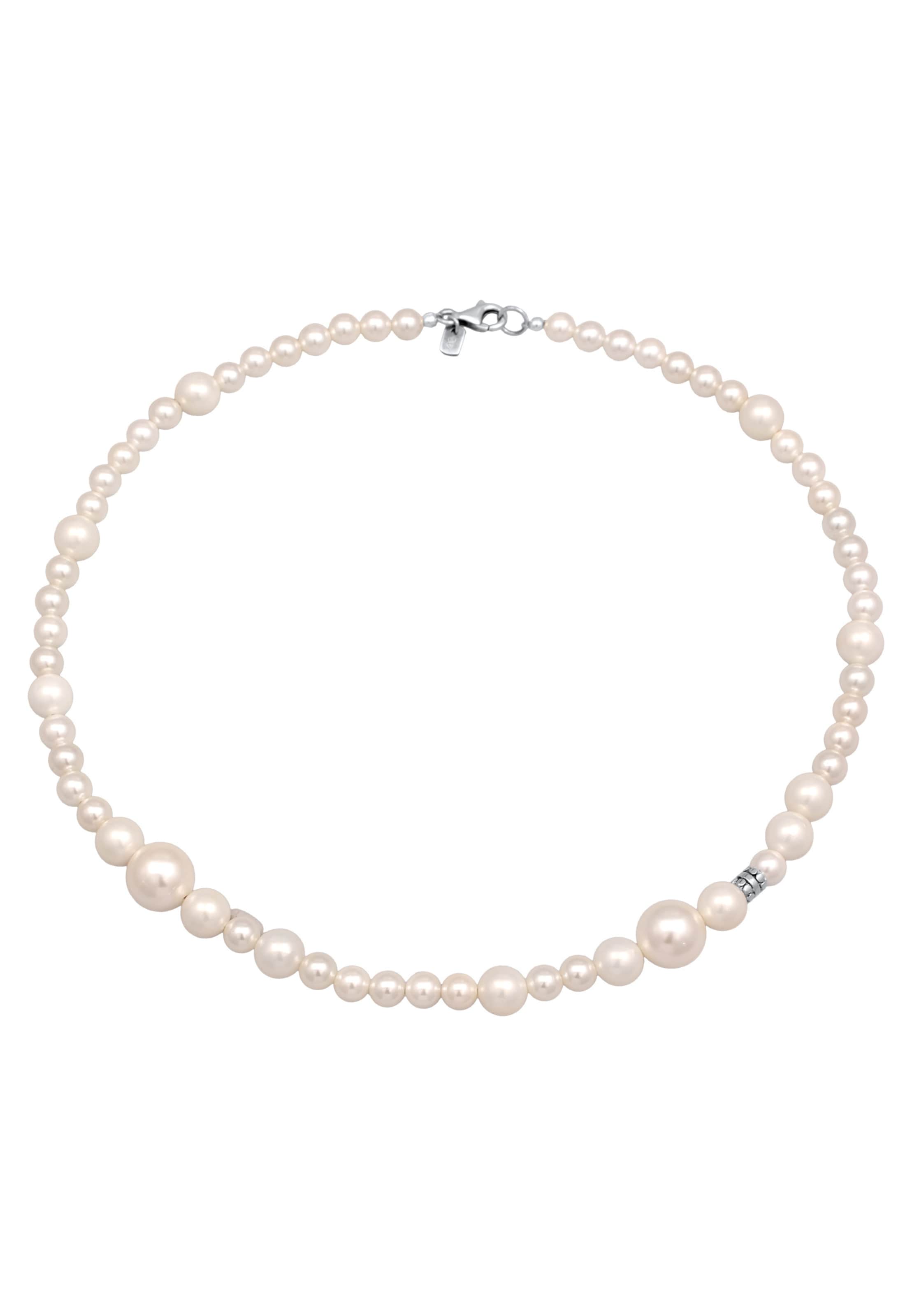 KUZZOI Necklace in White