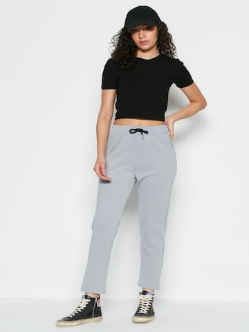 C&City Trousers in Grey: front