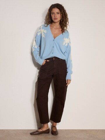 Cardigan bavarois ' ' Apricot en bleu
