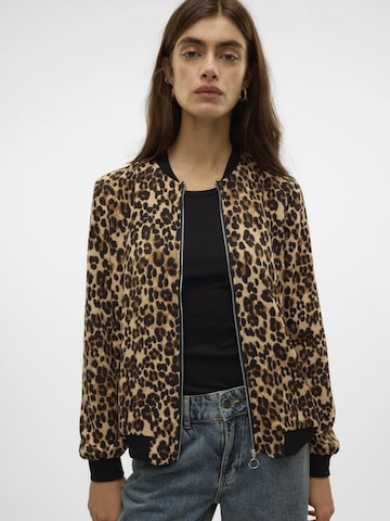 VERO MODA Átmeneti dzseki 'VMCoco' - barna