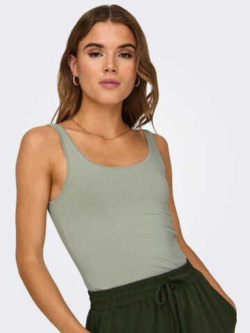 ONLY Top in Green