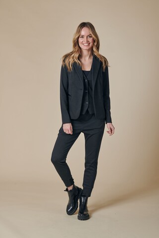 Zhrill Blazer in Schwarz