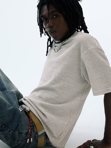 Pull&Bear Shirt in Bruin