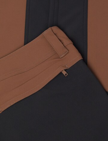 MAMMUT Regular Outdoor Pants in Brown