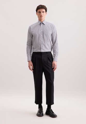 Coupe regular Chemise business 'Schwarze Rose' SEIDENSTICKER en bleu