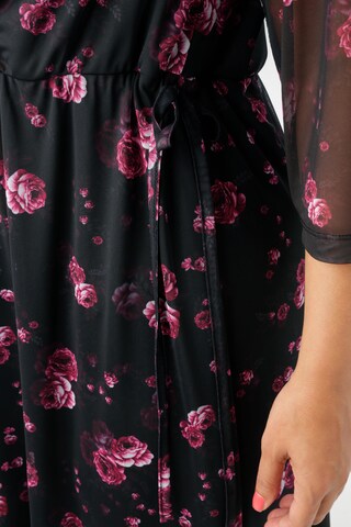 Aniston Kleid in Schwarz