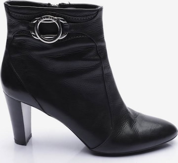 BOSS Black Dress Boots in 40 in Black: front