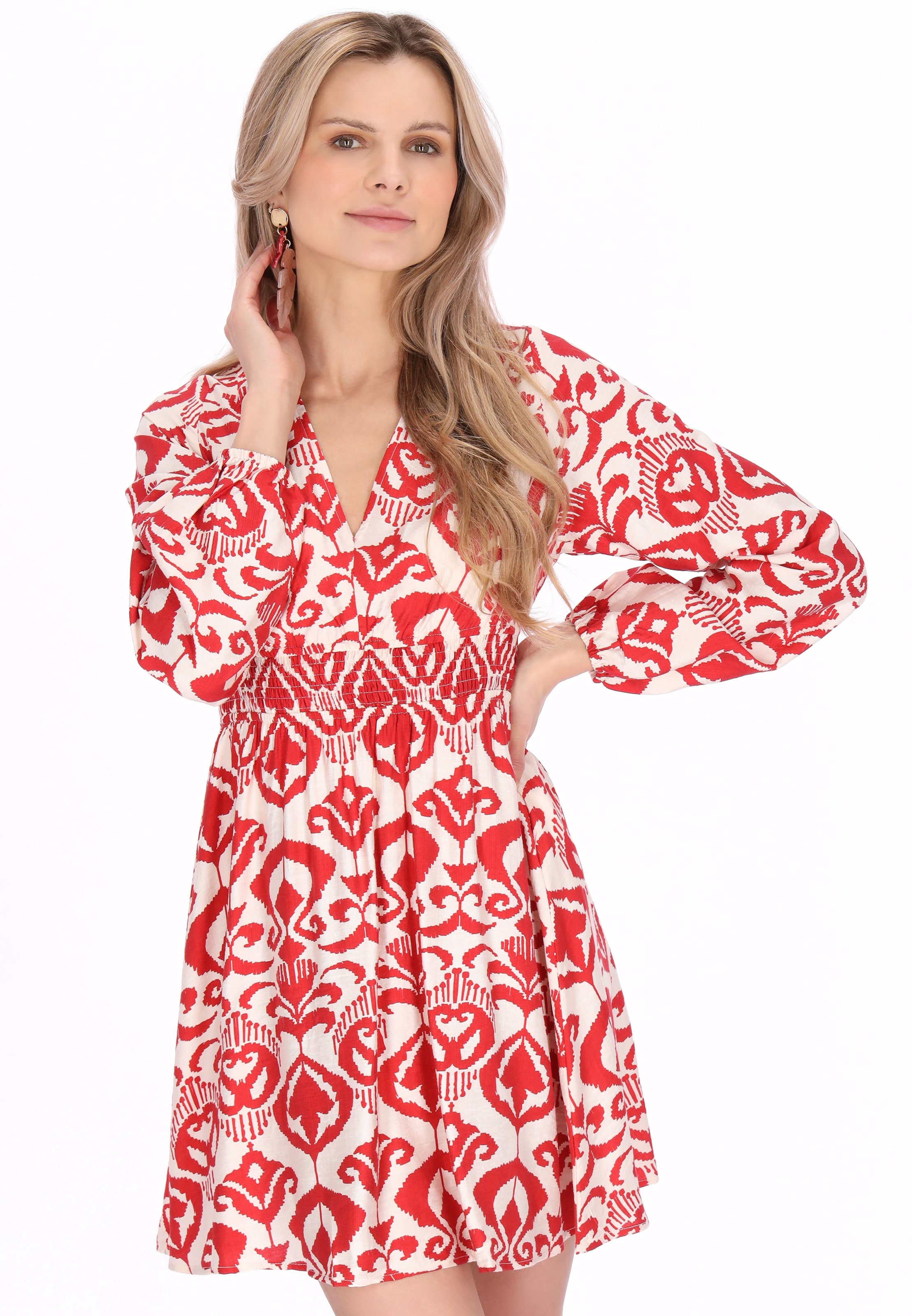 usha FESTIVAL Dress in Red: front