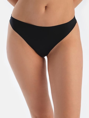 Dagi - Tanga em preto: frente