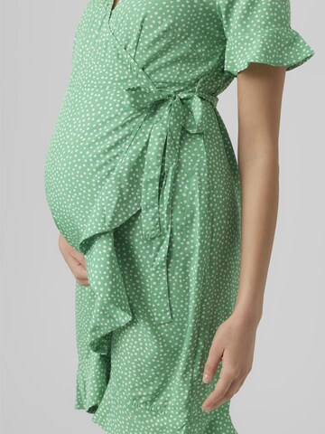 Vero Moda Maternity - Vestido en verde