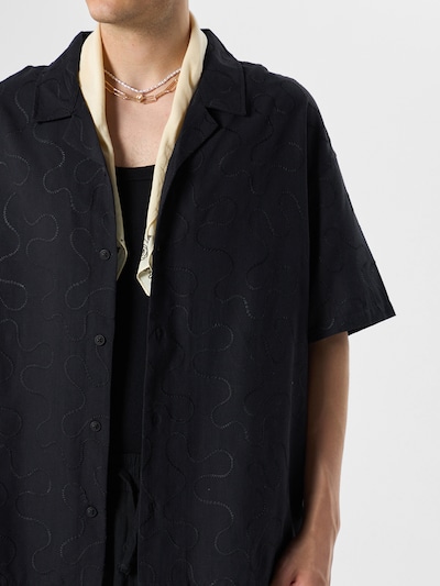 VAMOS CLO Button Up Shirt 'Amaranth' in Black, Item view