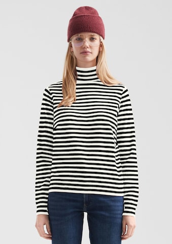 Pull-over QS en noir : devant