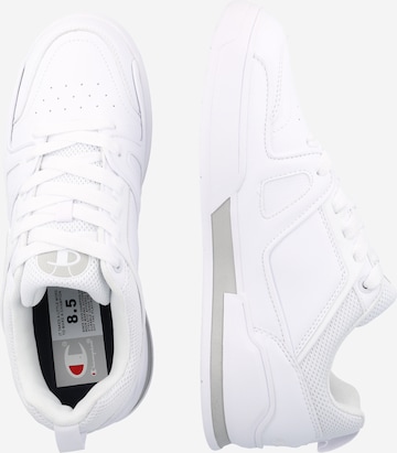 Champion Authentic Athletic Apparel Sneakers '3 Point' in White