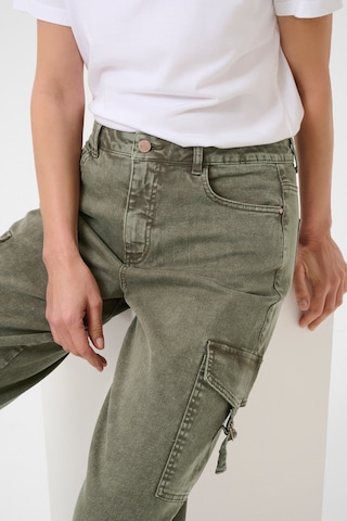 Cream Loose fit Cargo trousers 'CRMelanie' in Green