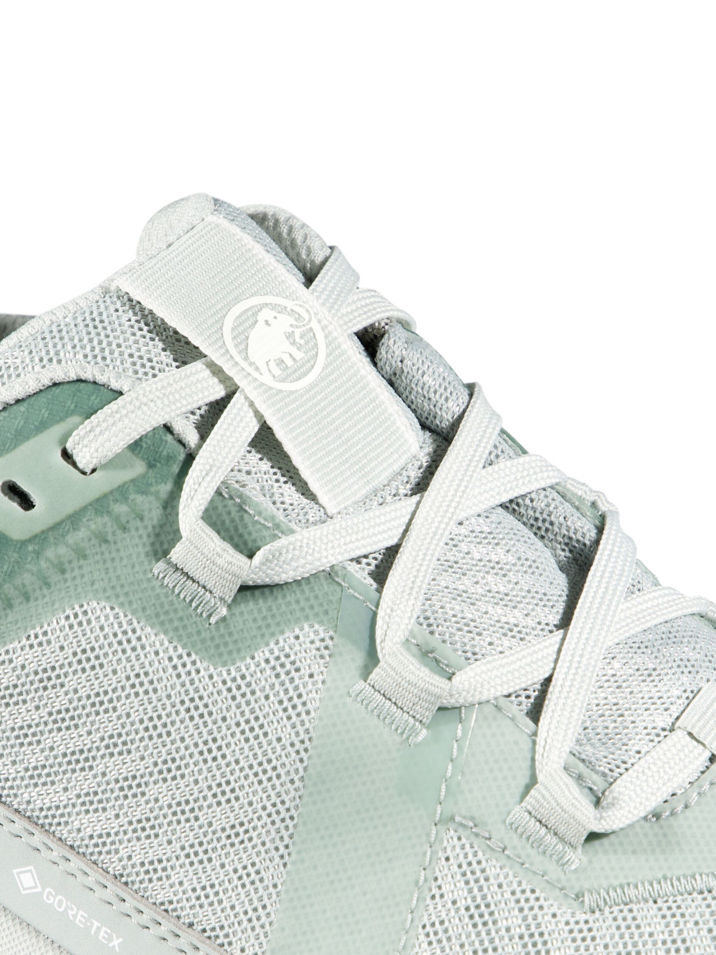 MAMMUT Flats 'Girun II' in Green