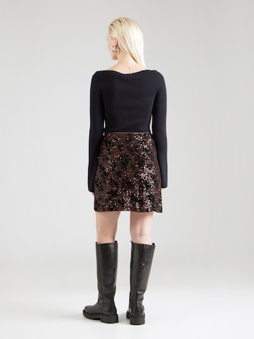 OBJECT Rock 'OBJEDEN' in Braun