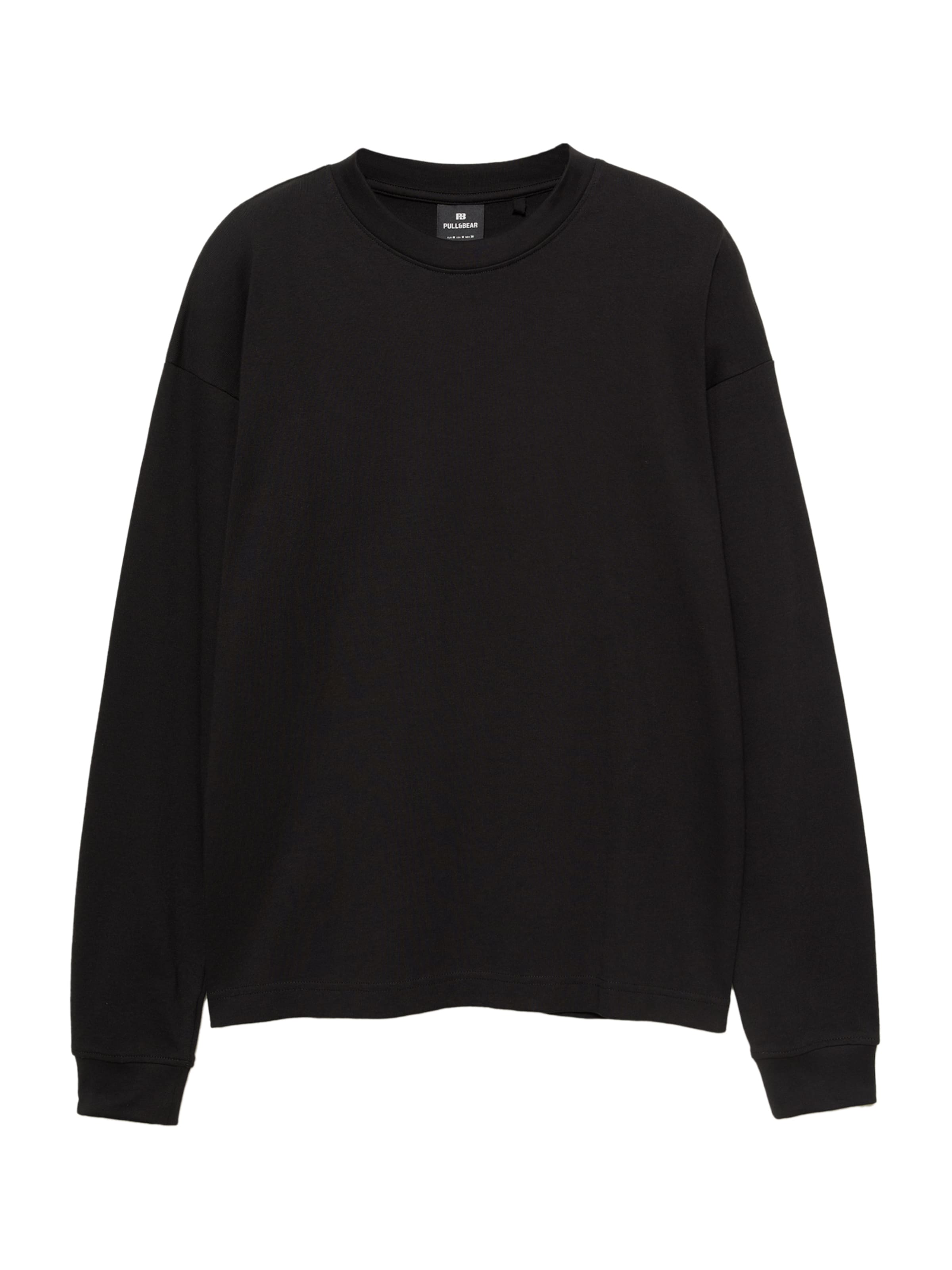 Pull&Bear Тениска в черно: отпред