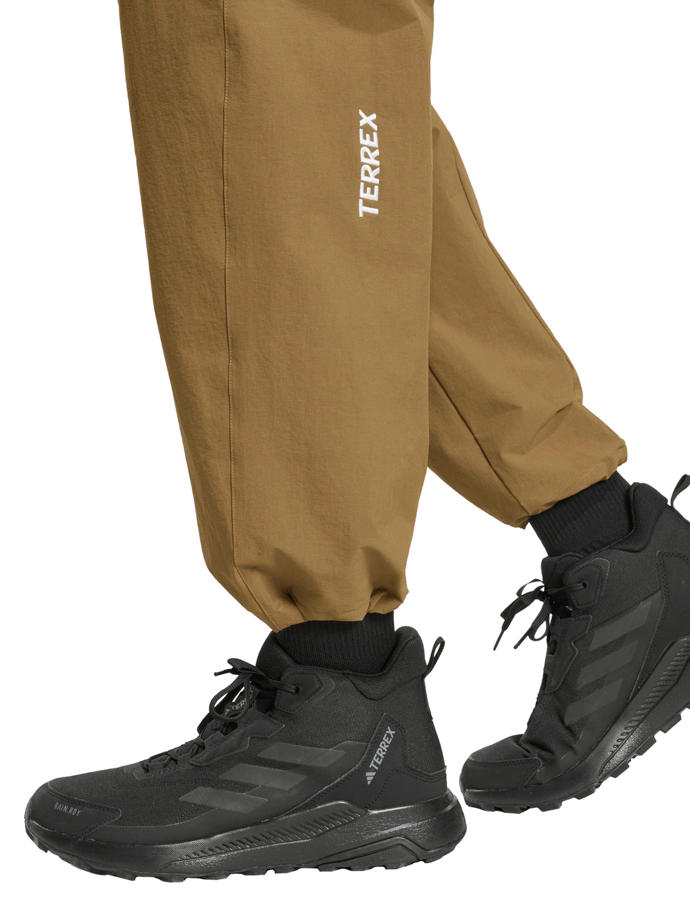 ADIDAS TERREX Lużny krój Bojówki w kolorze brązowy