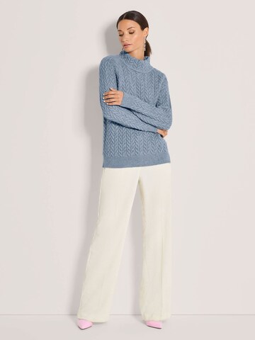 MADELEINE Sweater in Blue